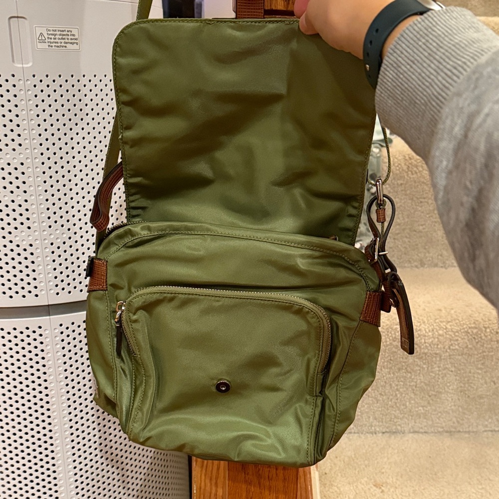 TUMI Alpha Bravo Canton Flap Crossbody Bag - Picture 3 of 8